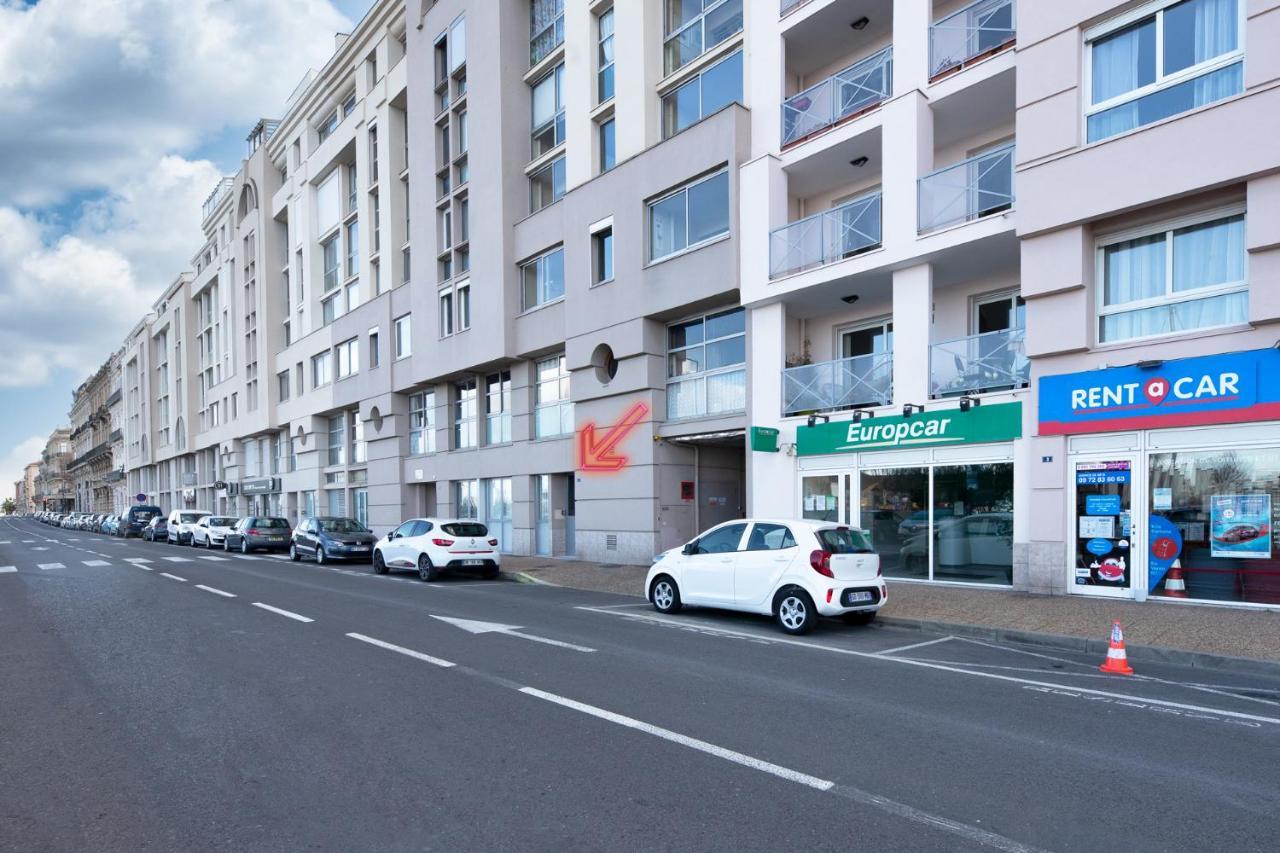 Five To Sete Hotel Exterior photo